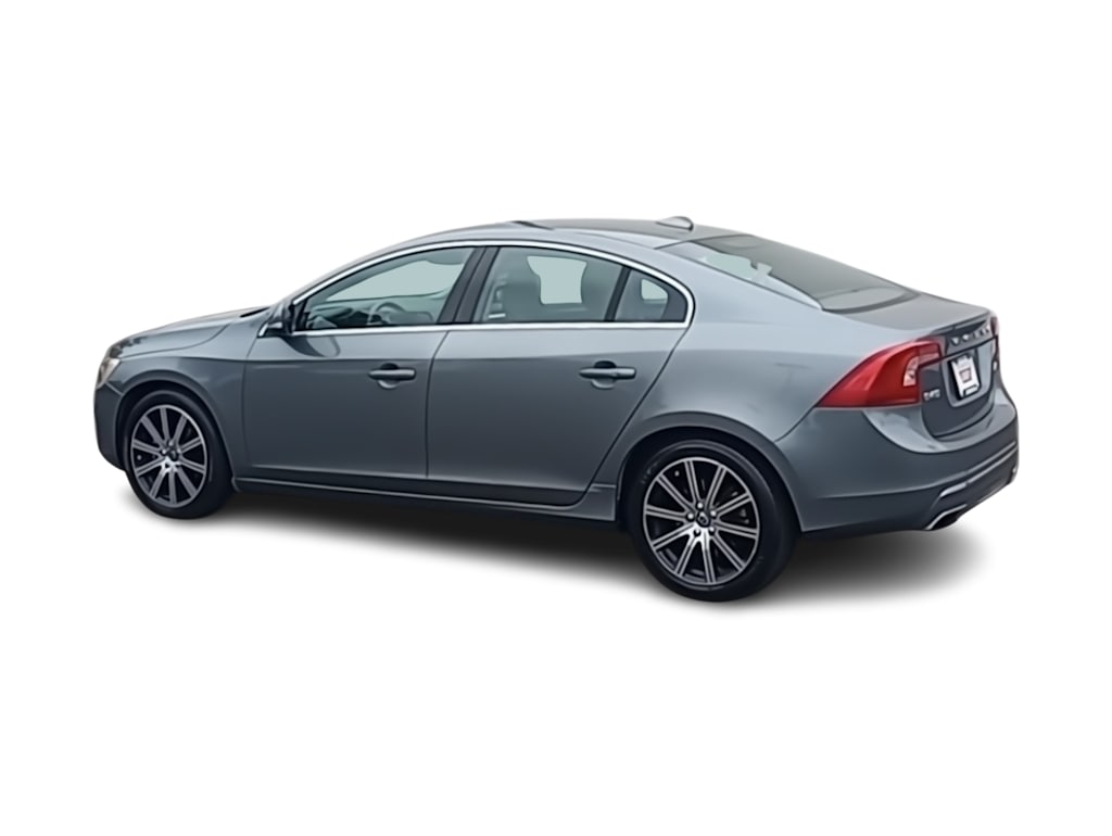 Thumbnail: 2016 Volvo S60 - 20
