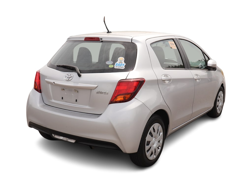 Thumbnail: 2015 Toyota Yaris - 11