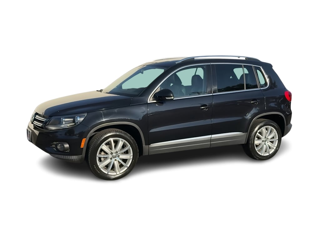 Thumbnail: 2012 Volkswagen Tiguan - 3