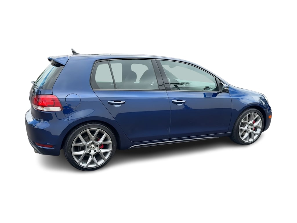 Thumbnail: 2013 Volkswagen Golf - 23