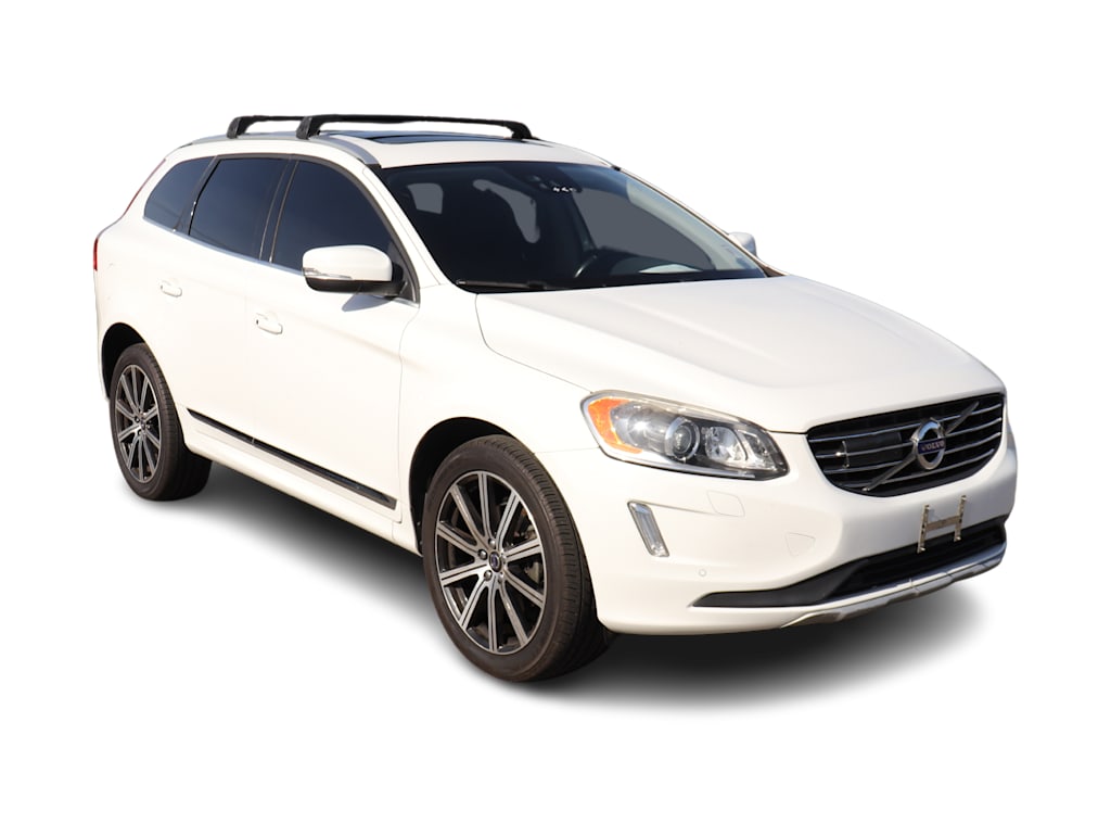 Thumbnail: 2016 Volvo XC60 - 9