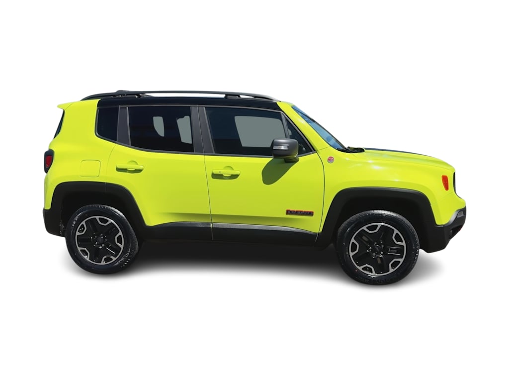 Thumbnail: 2017 Jeep Renegade - 20