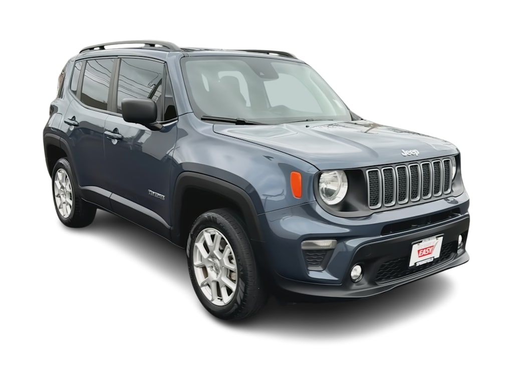 Thumbnail: 2022 Jeep Renegade - 19