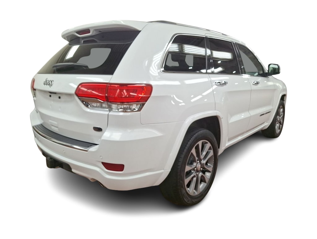 Thumbnail: 2017 Jeep Grand Cherokee - 17