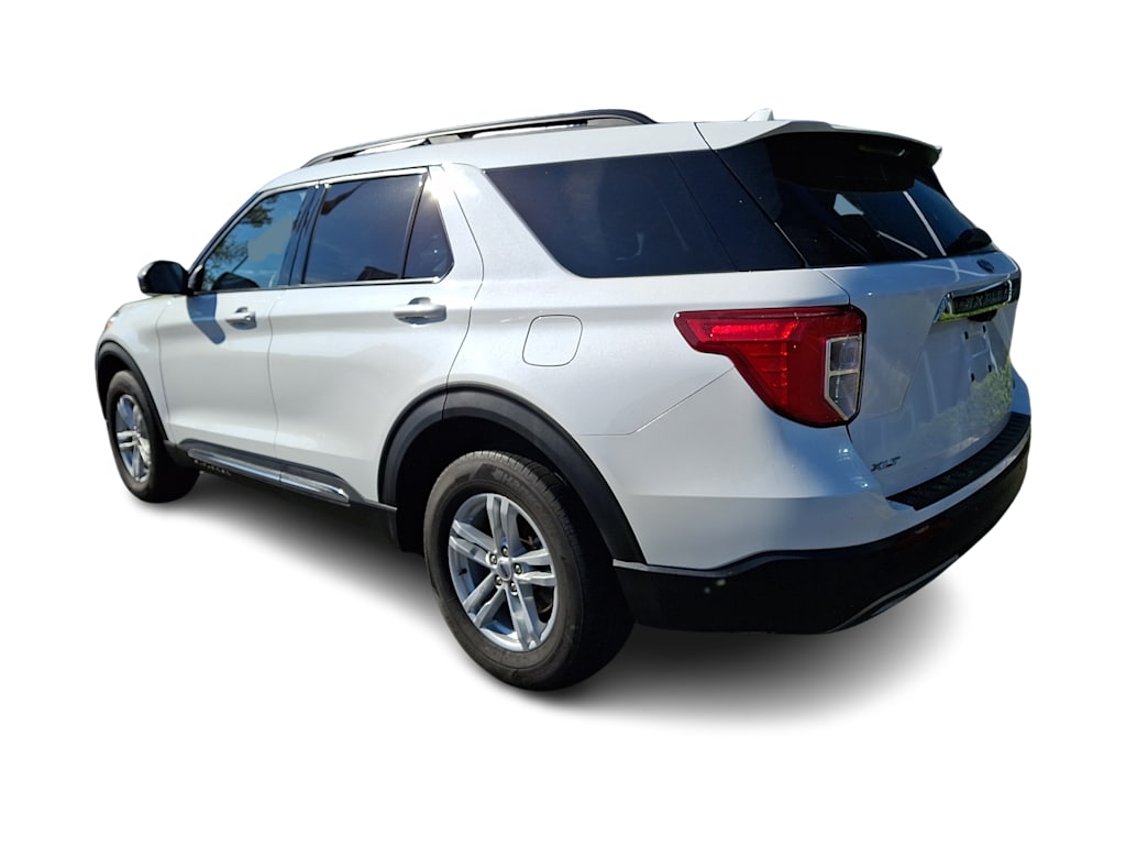 Thumbnail: 2022 Ford Explorer - 3