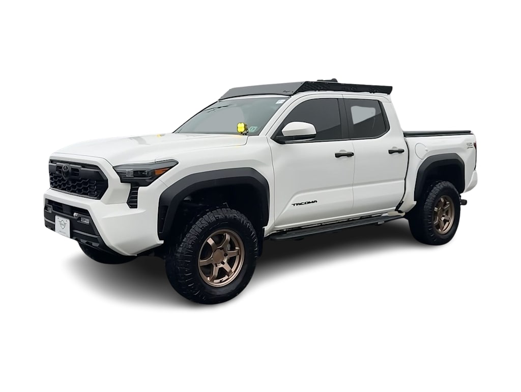 Thumbnail: 2024 Toyota Tacoma - 3