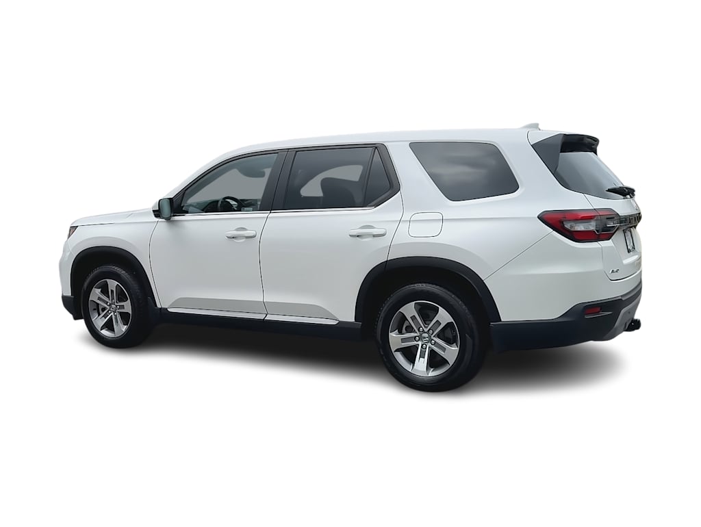 Thumbnail: 2023 Honda Pilot - 21