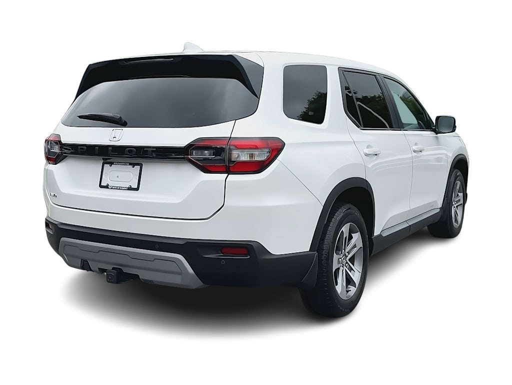 Thumbnail: 2023 Honda Pilot - 22