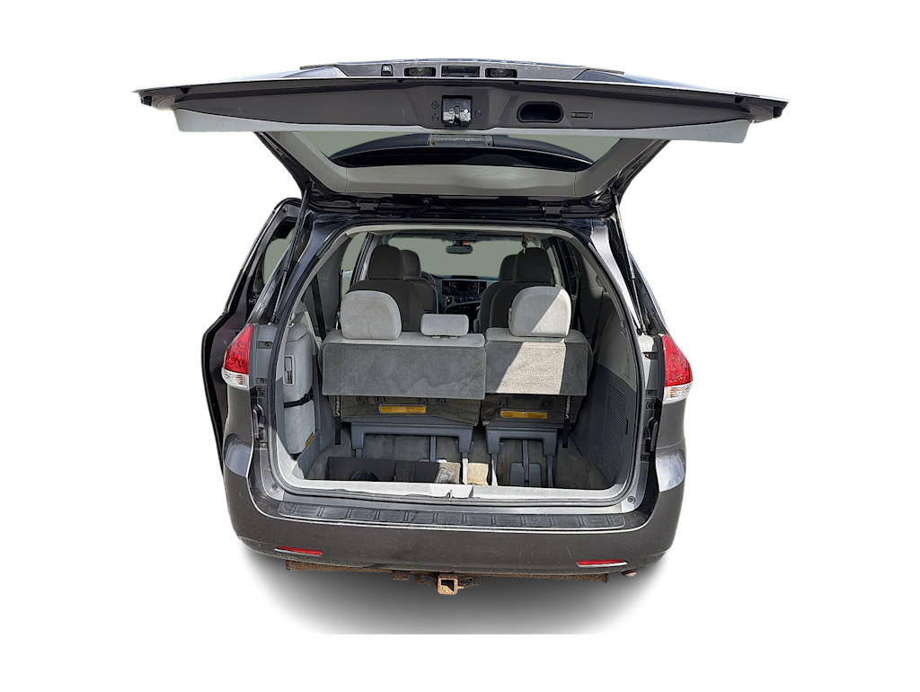 Thumbnail: 2012 Toyota Sienna - 16