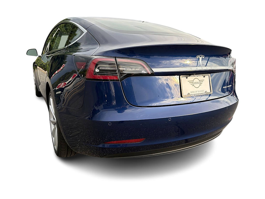 Thumbnail: 2018 Tesla Model 3 - 23