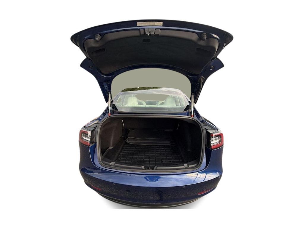 Thumbnail: 2018 Tesla Model 3 - 29