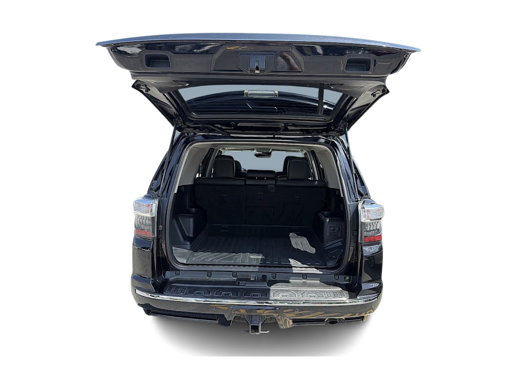 Thumbnail: 2020 Toyota 4Runner - 17