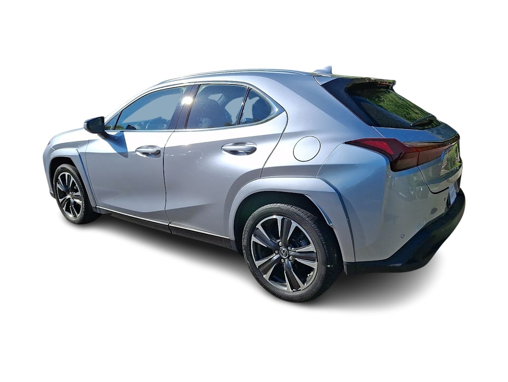 Thumbnail: 2023 Lexus UX - 4