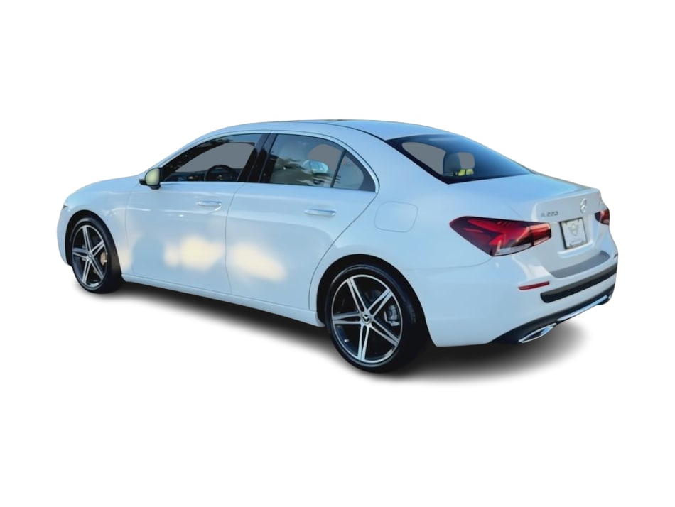 Thumbnail: 2022 Mercedes-Benz A-Class - 4