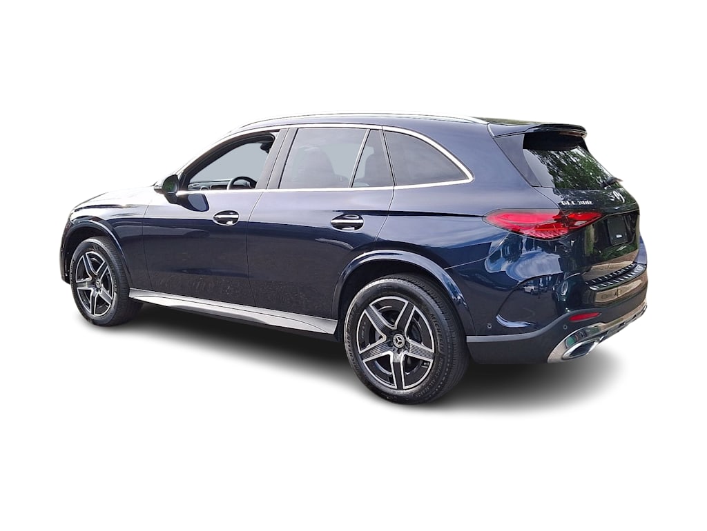 Thumbnail: 2024 Mercedes-Benz GLC - 4