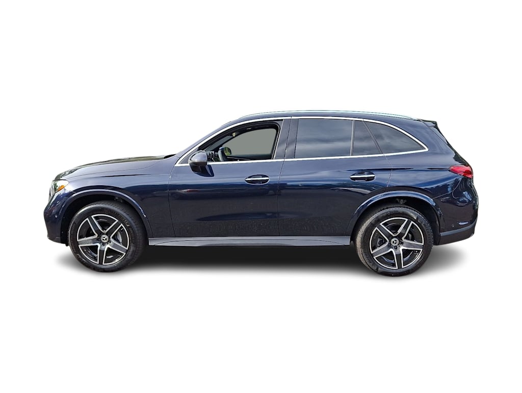 Thumbnail: 2024 Mercedes-Benz GLC - 3