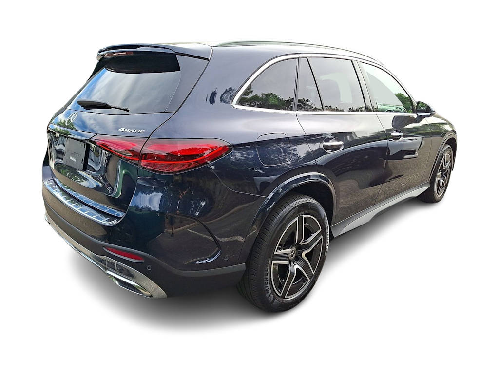 Thumbnail: 2024 Mercedes-Benz GLC - 12