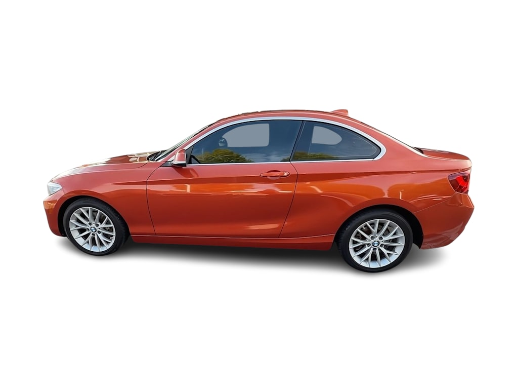 Thumbnail: 2016 BMW 2 Series - 21