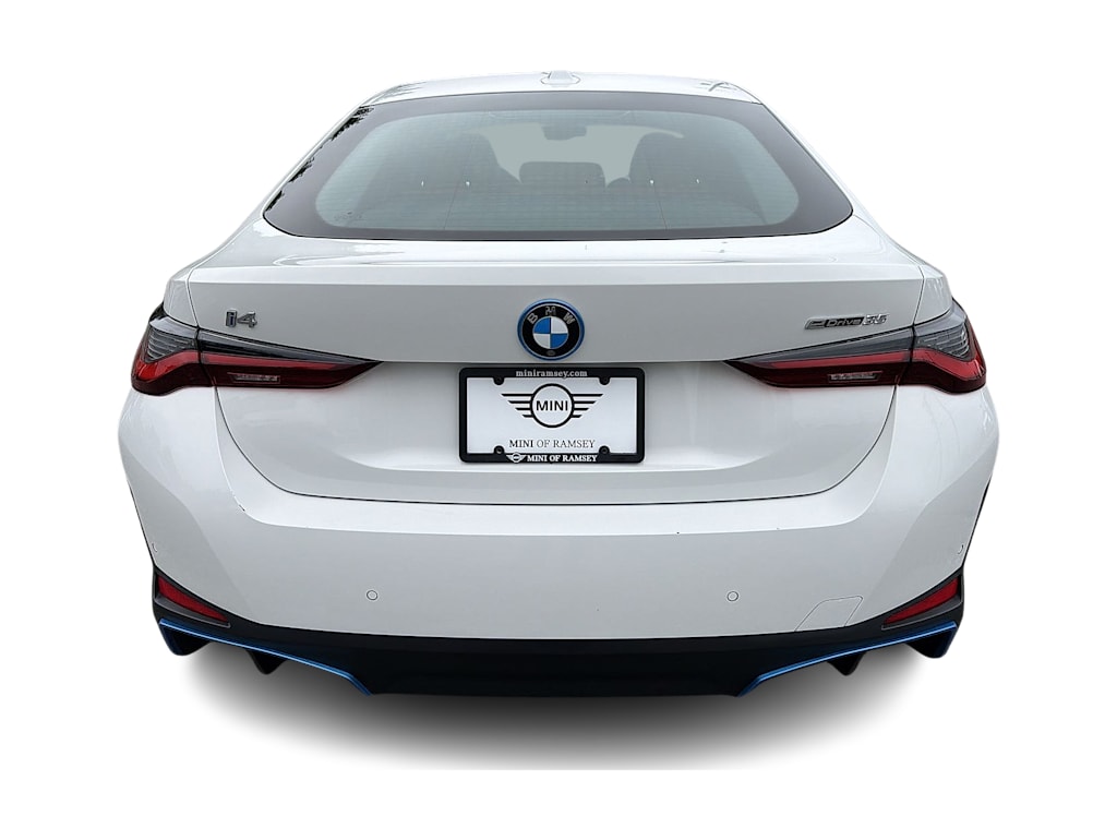 Thumbnail: 2024 BMW i4 - 25