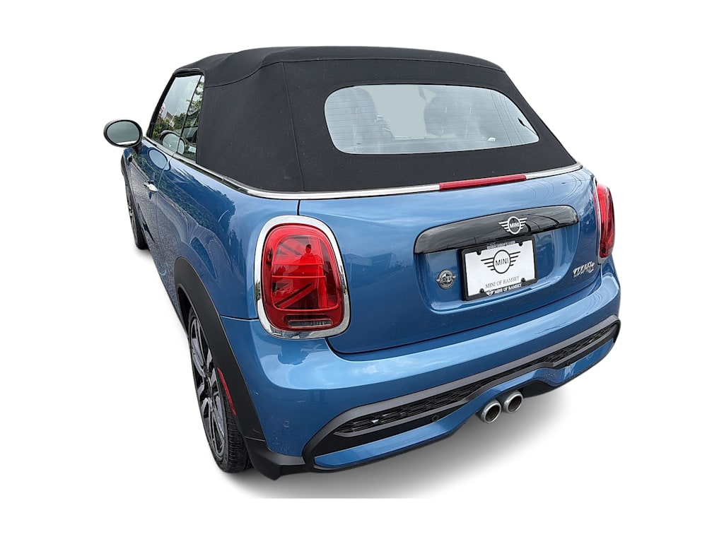 Thumbnail: 2023 MINI Cooper - 24