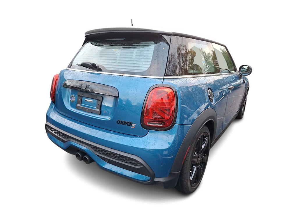 Thumbnail: 2023 MINI Cooper - 17