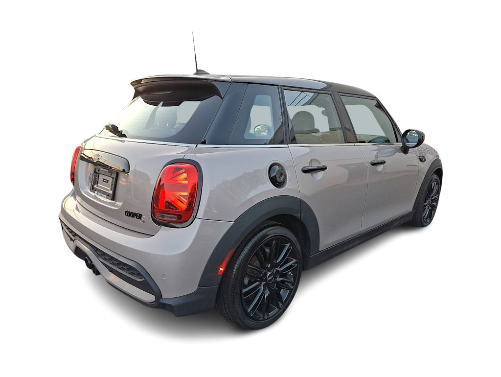 Thumbnail: 2024 MINI Cooper - 15
