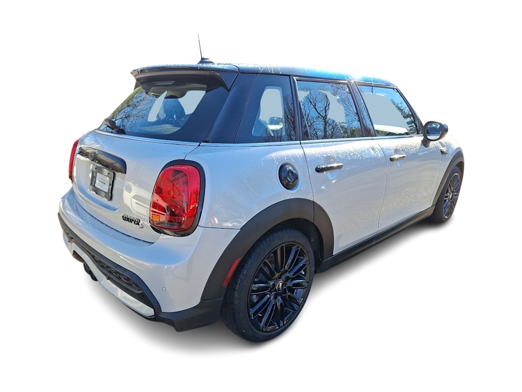 Thumbnail: 2023 MINI Cooper - 16