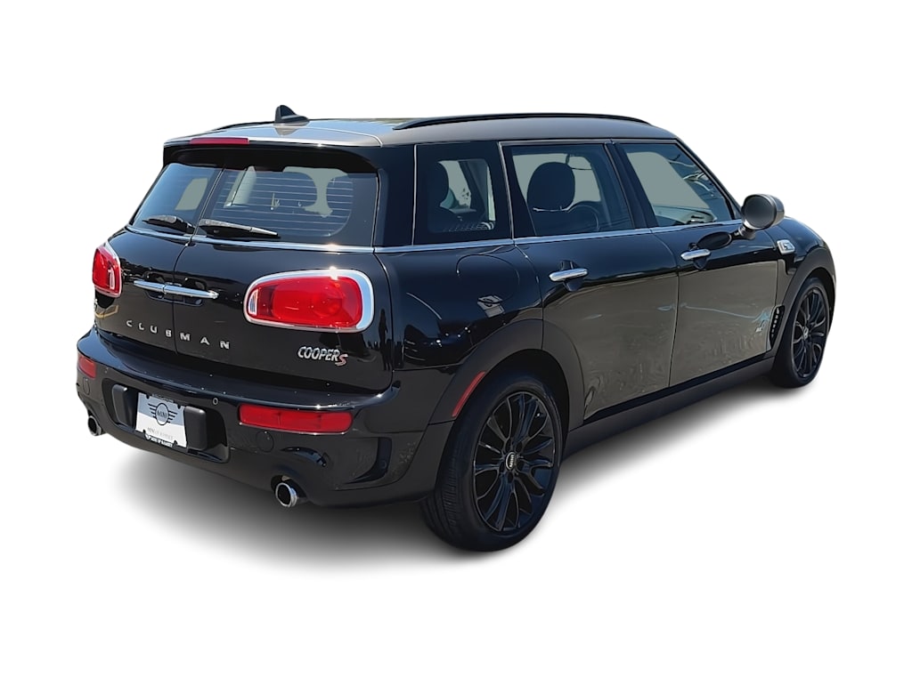 Thumbnail: 2017 MINI Cooper Clubman - 23
