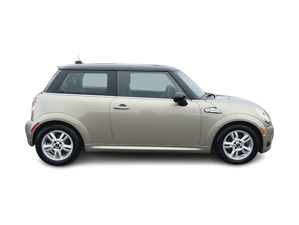 Thumbnail: 2011 MINI Cooper - 23