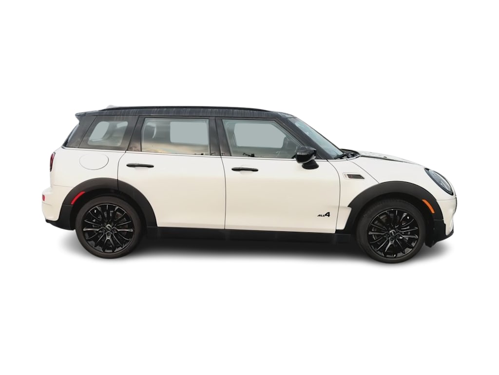 Thumbnail: 2024 MINI Cooper Clubman - 21
