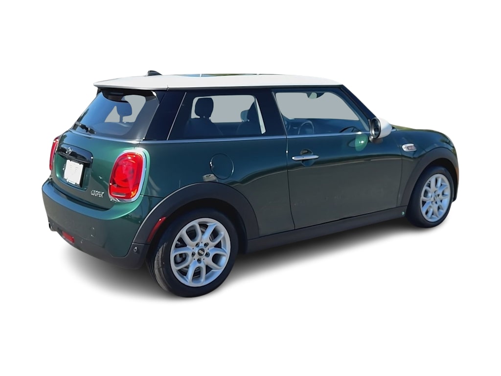 Thumbnail: 2019 MINI Cooper - 18