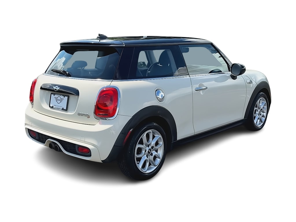 Thumbnail: 2015 MINI Cooper - 23