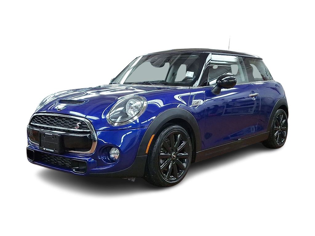 Used 2019 MINI Hardtop 2 Door S with VIN WMWXP7C5XK2A49854 for sale in Casper, WY