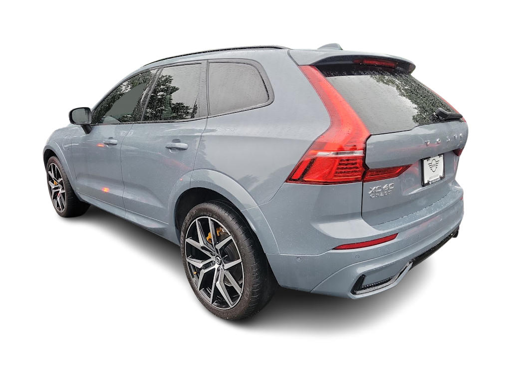 2022 Volvo XC60 T8 Polestar 23