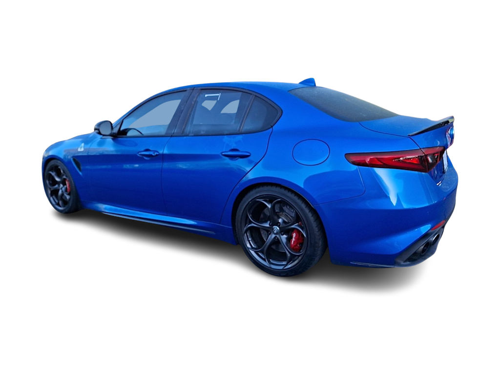 Thumbnail: 2023 Alfa Romeo Giulia - 3