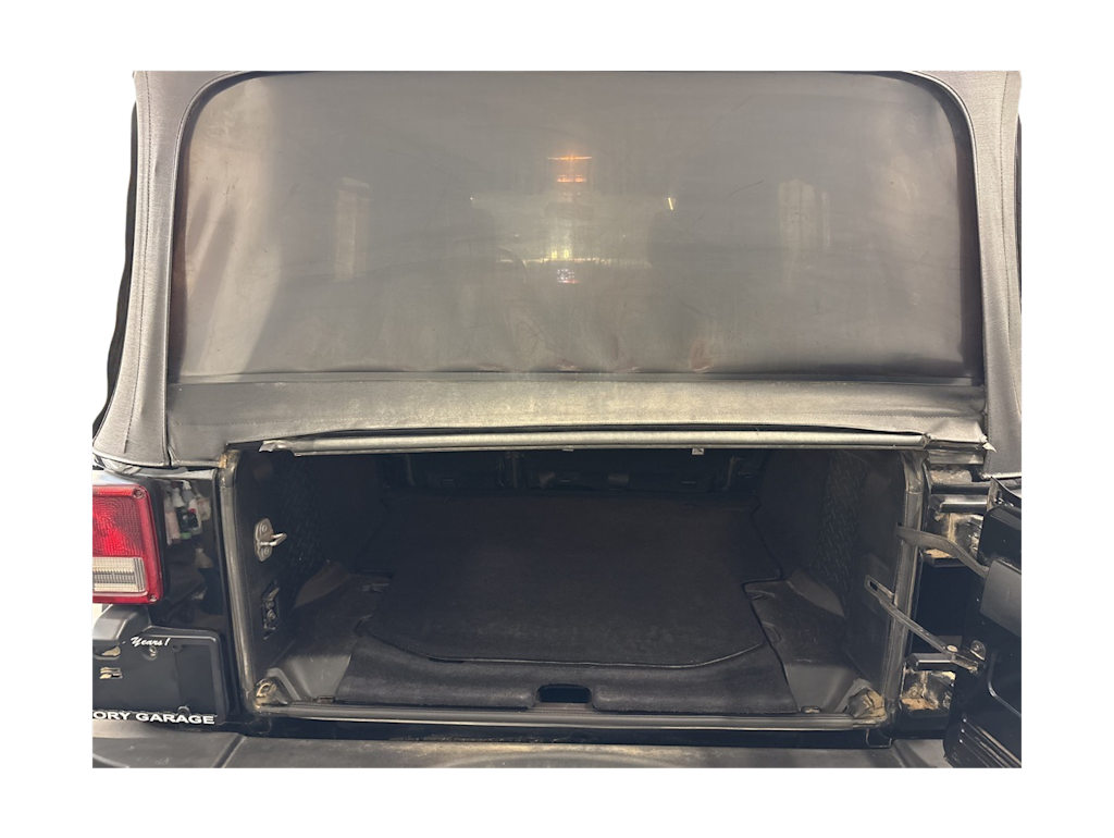2018 Jeep Wrangler Unlimited Sport 16