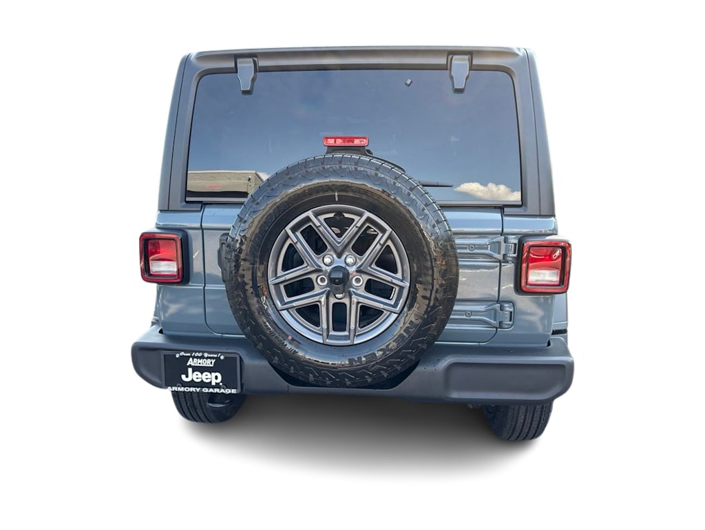 Thumbnail: 2026 Jeep Wrangler - 4