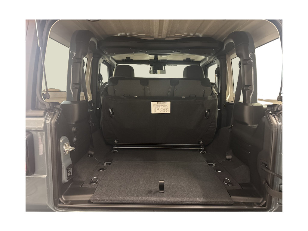 Thumbnail: 2026 Jeep Wrangler - 28