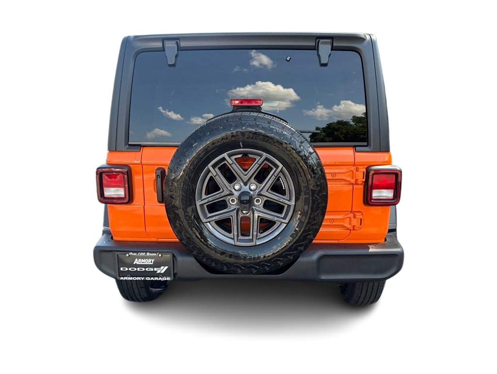 Thumbnail: 2026 Jeep Wrangler - 4