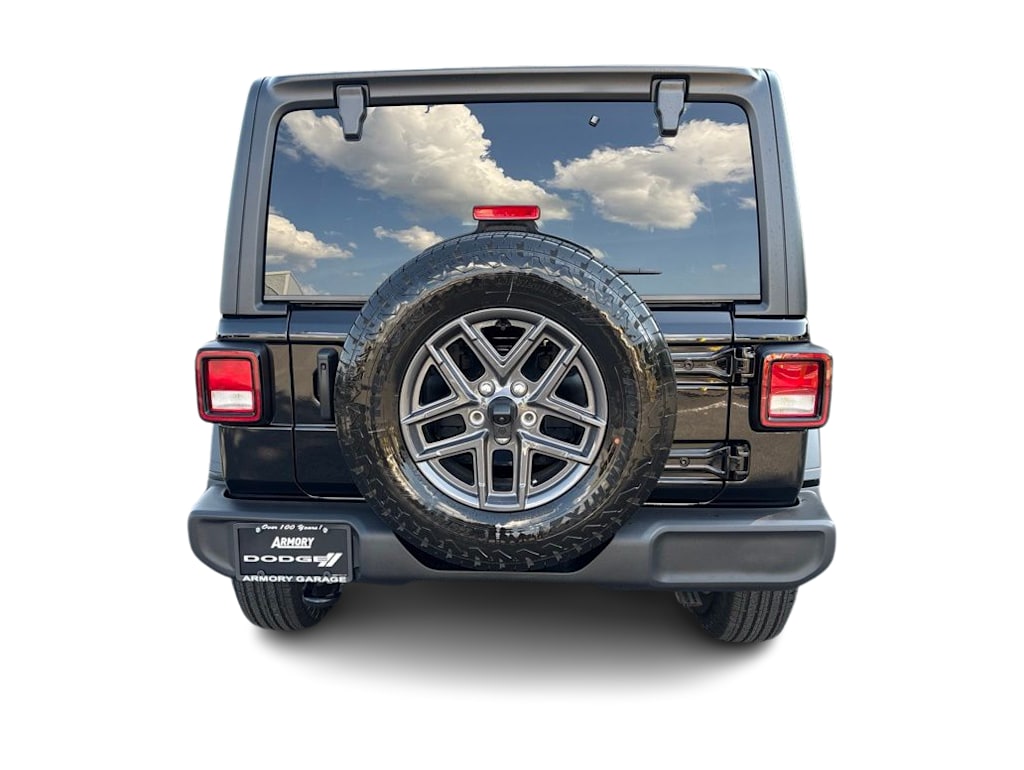 Thumbnail: 2026 Jeep Wrangler - 4