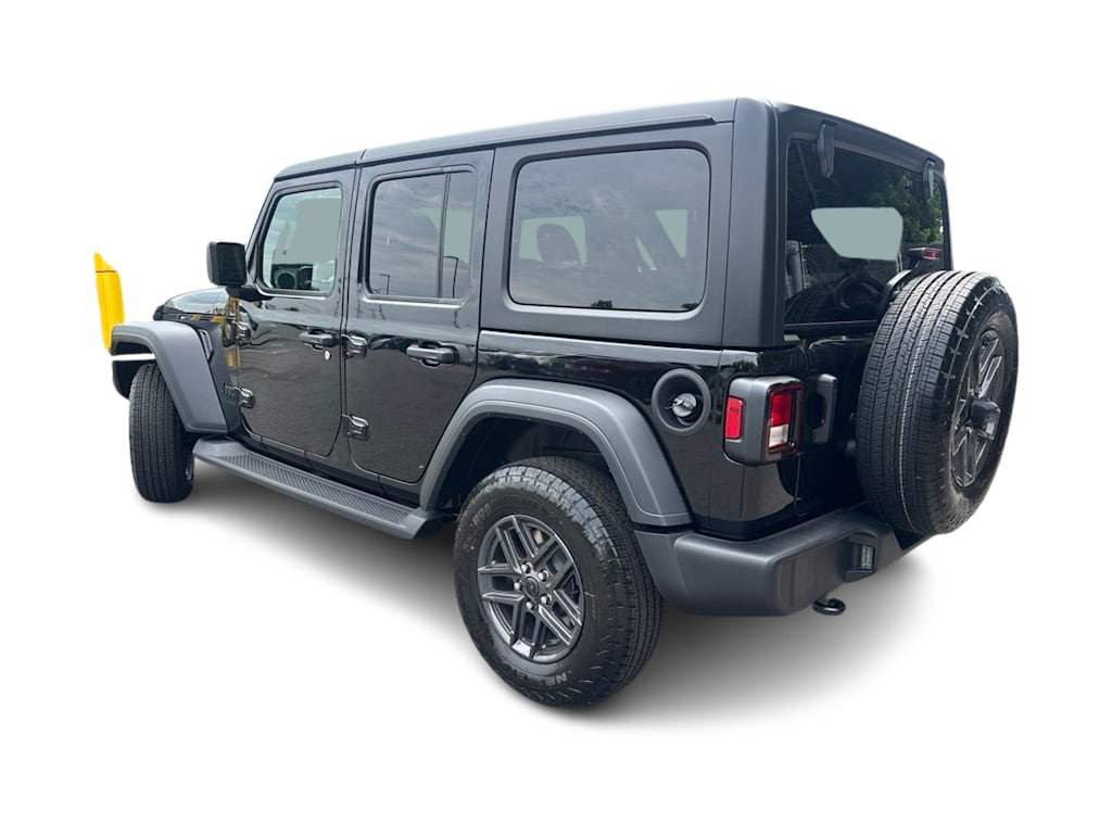 Thumbnail: 2026 Jeep Wrangler - 3