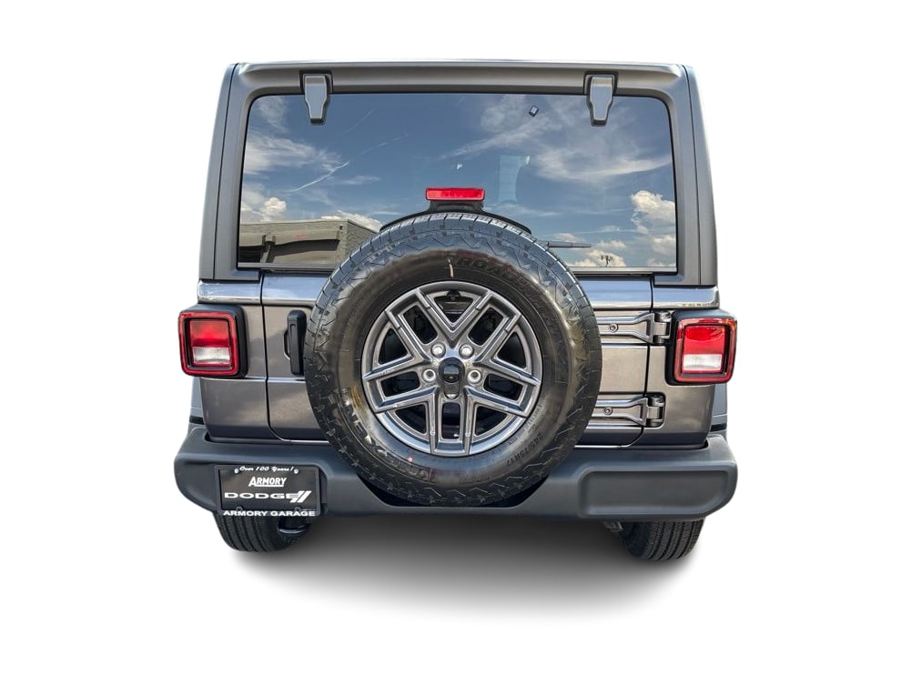 Thumbnail: 2026 Jeep Wrangler - 4