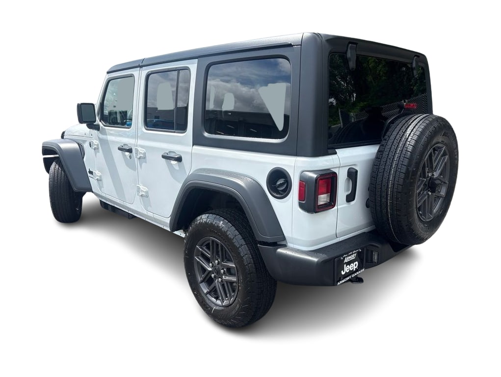 Thumbnail: 2026 Jeep Wrangler - 3