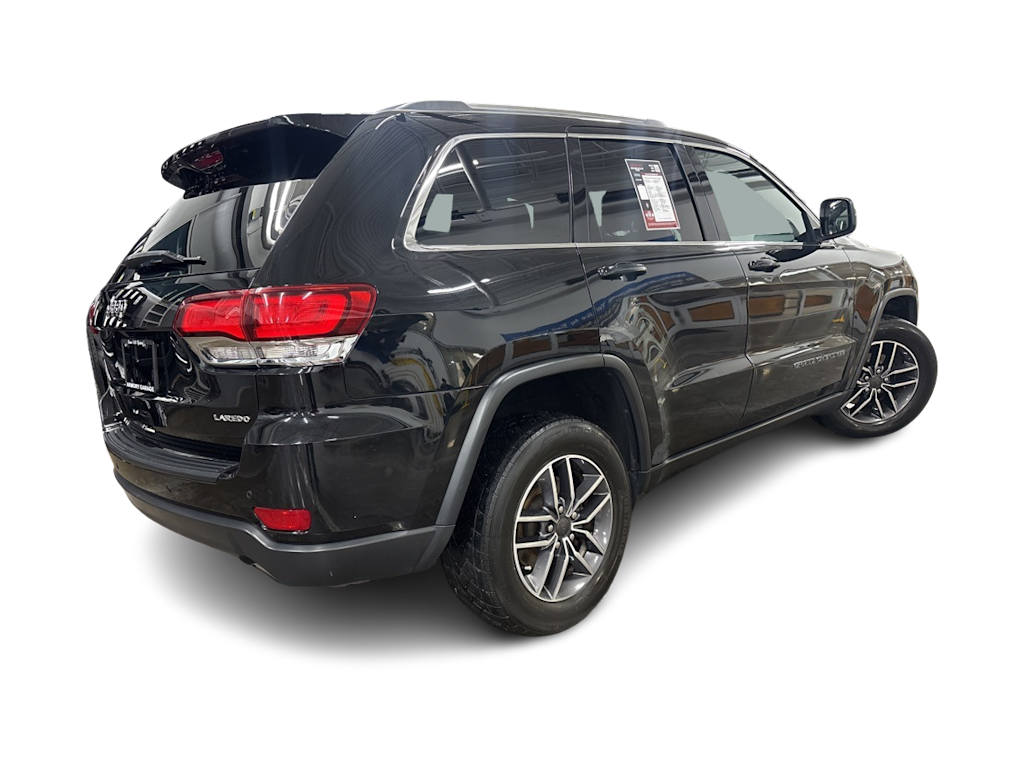 Thumbnail: 2020 Jeep Grand Cherokee - 20