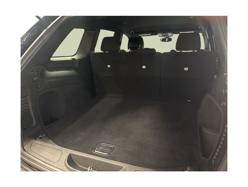 Thumbnail: 2020 Jeep Grand Cherokee - 16