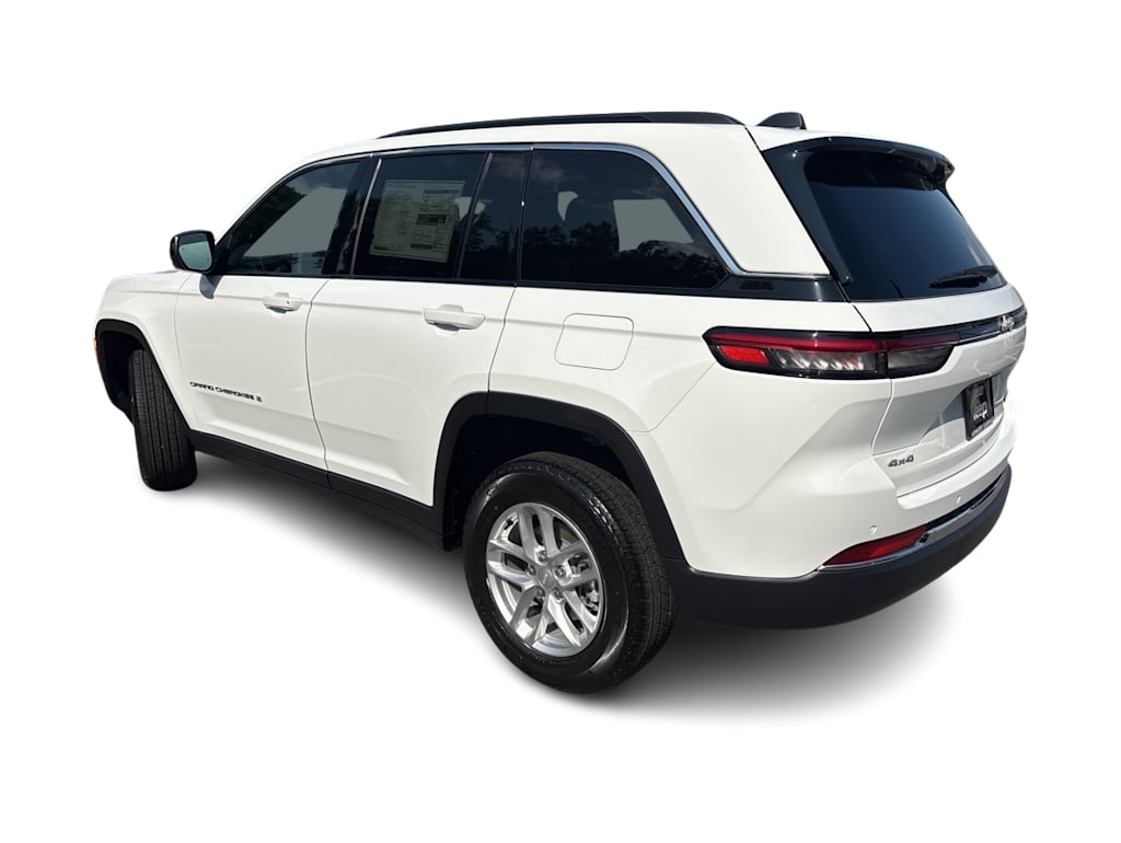 Thumbnail: 2025 Jeep Grand Cherokee - 3
