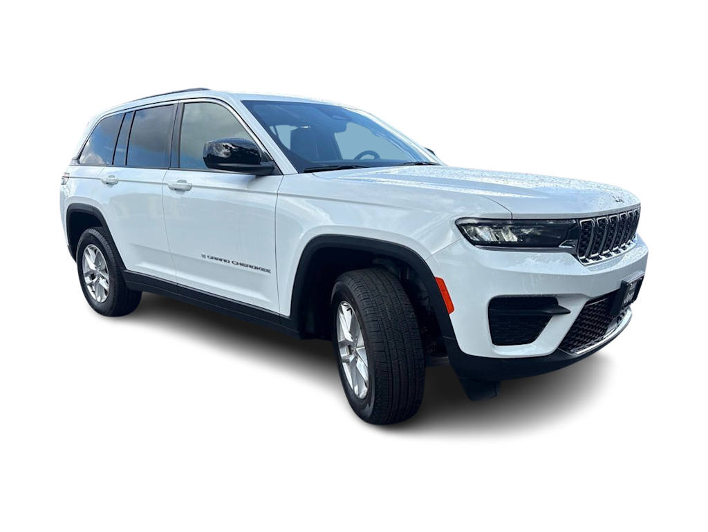 Thumbnail: 2025 Jeep Grand Cherokee - 17