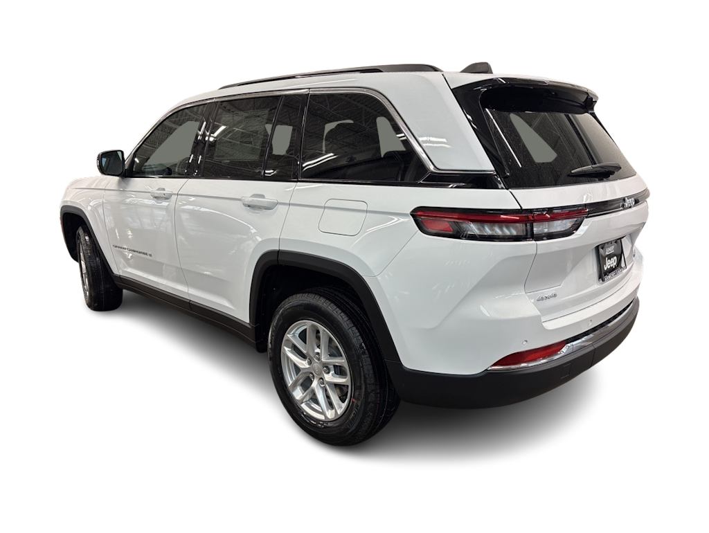 Thumbnail: 2026 Jeep Grand Cherokee - 3