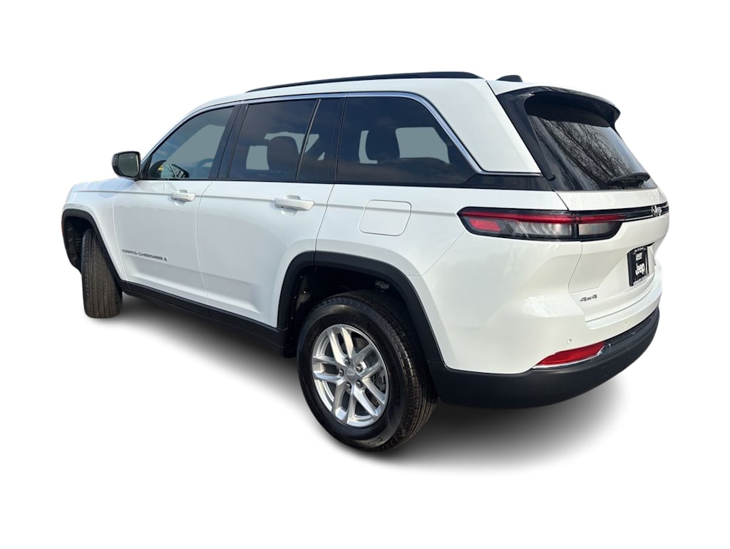 Thumbnail: 2026 Jeep Grand Cherokee - 3