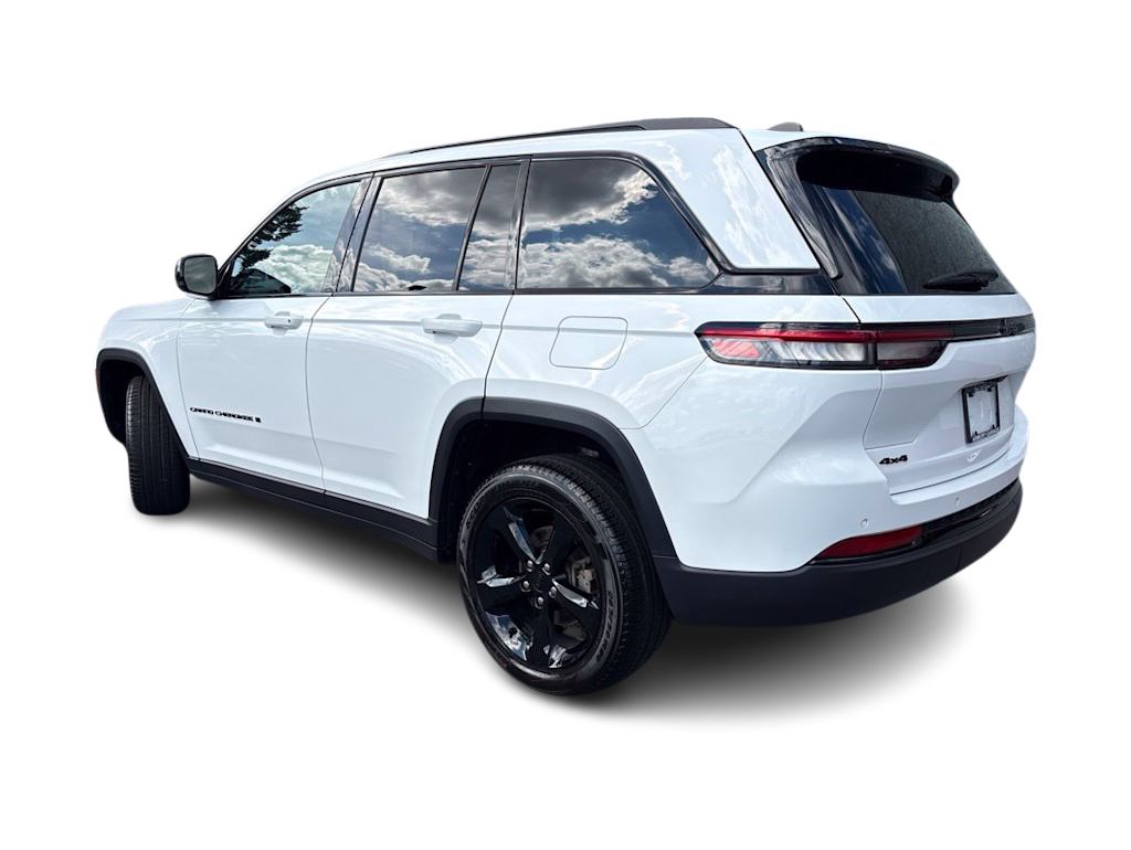 Thumbnail: 2024 Jeep Grand Cherokee - 3